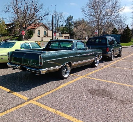 Unknown-Fairlane-500-1967-Green-6