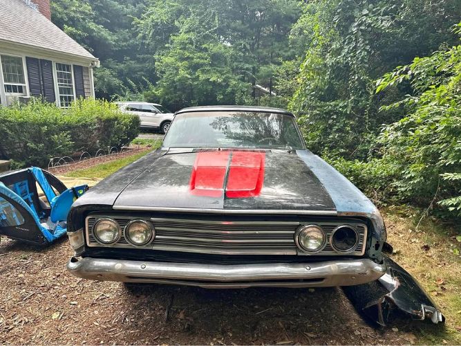 Unknown-Fairlane-500-1969-Black-Red-1