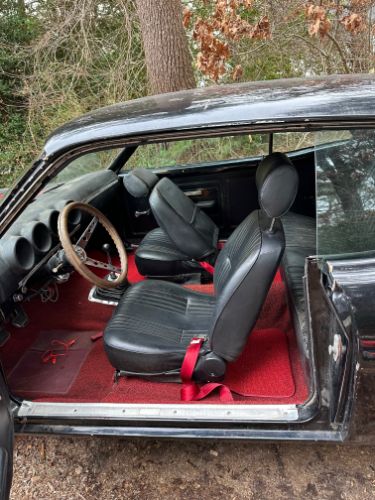 Unknown-Fairlane-500-1969-Black-Red-11
