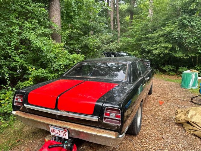 Unknown-Fairlane-500-1969-Black-Red