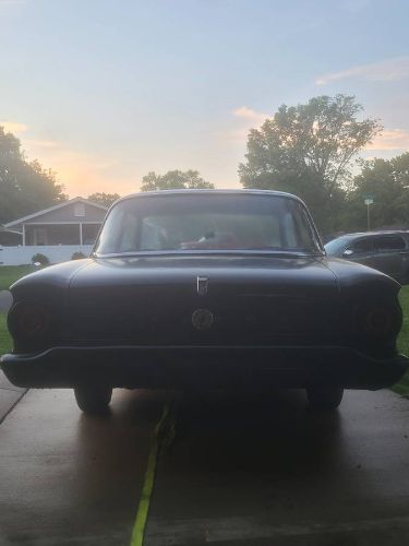 Unknown-Falcon-1962-Black-3
