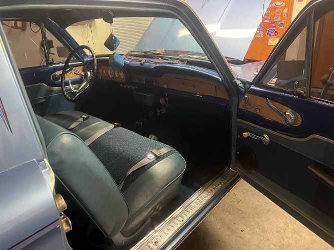 Unknown-Falcon-1962-Blue-7