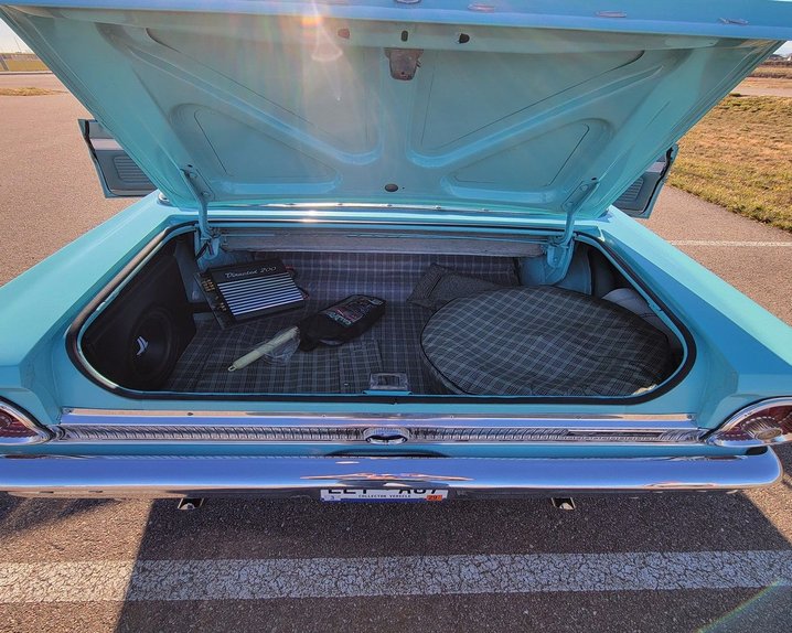 Unknown-Falcon-1964-Aqua-Blue-Blue-37