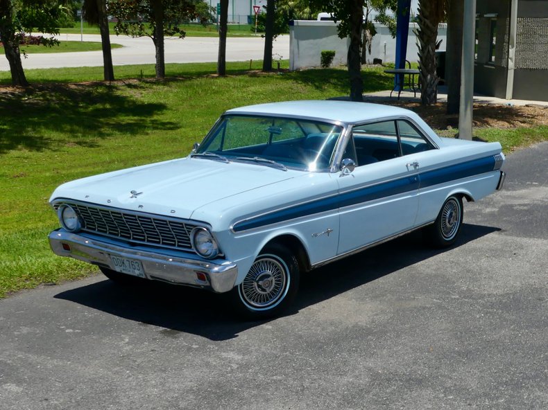 Unknown-Falcon-1964-Blue-Light-Blue-Dark-16