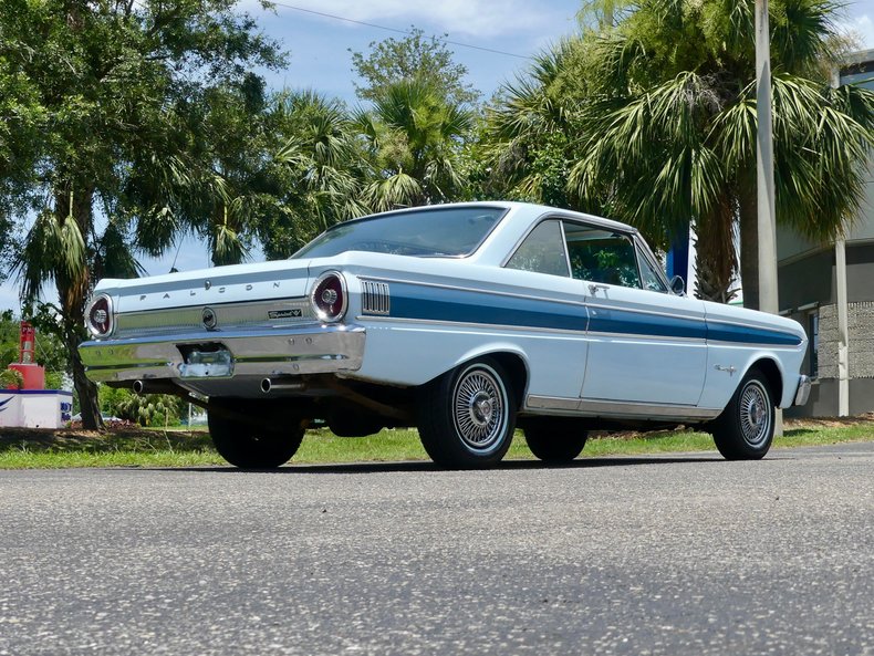 Unknown-Falcon-1964-Blue-Light-Blue-Dark-29
