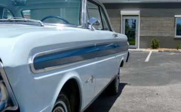 Unknown-Falcon-1964-Blue-Light-Blue-Dark-32
