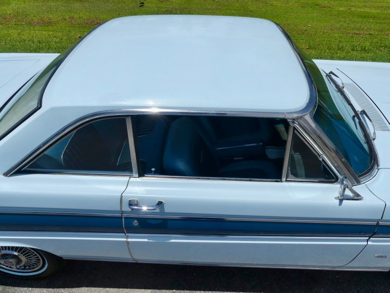 Unknown-Falcon-1964-Blue-Light-Blue-Dark-44