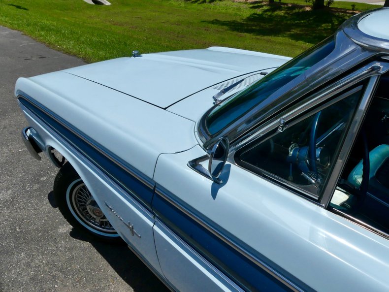 Unknown-Falcon-1964-Blue-Light-Blue-Dark-9