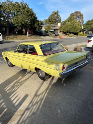 Unknown-Falcon-1964-Yellow-Red-7
