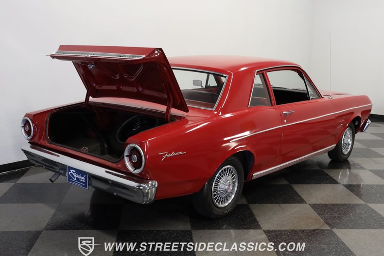 Unknown-Falcon-1967-Red-Red-ampamp-Gray-10