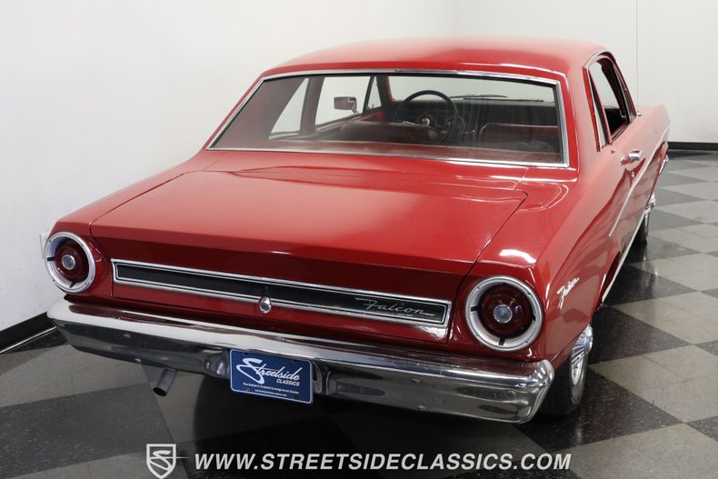Unknown-Falcon-1967-Red-Red-ampamp-Gray-18