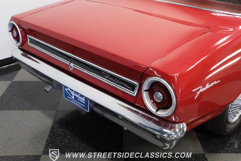 Unknown-Falcon-1967-Red-Red-ampamp-Gray-33