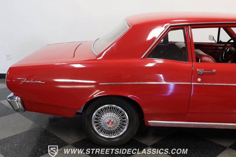 Unknown-Falcon-1967-Red-Red-ampamp-Gray-36