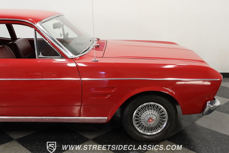 Unknown-Falcon-1967-Red-Red-ampamp-Gray-37