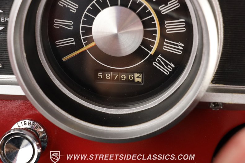 Unknown-Falcon-1967-Red-Red-ampamp-Gray-44