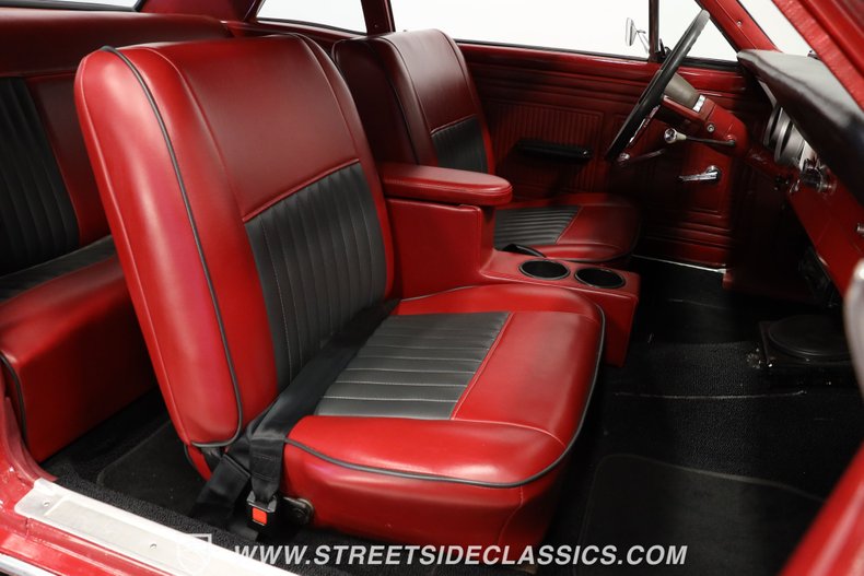 Unknown-Falcon-1967-Red-Red-ampamp-Gray-47