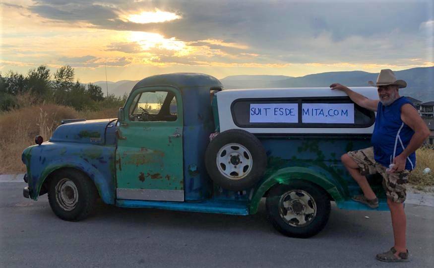 Unknown-Fargo-pick-up-1952-custom-13