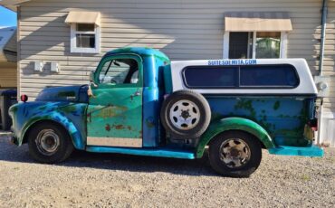 Unknown-Fargo-pick-up-1952-custom
