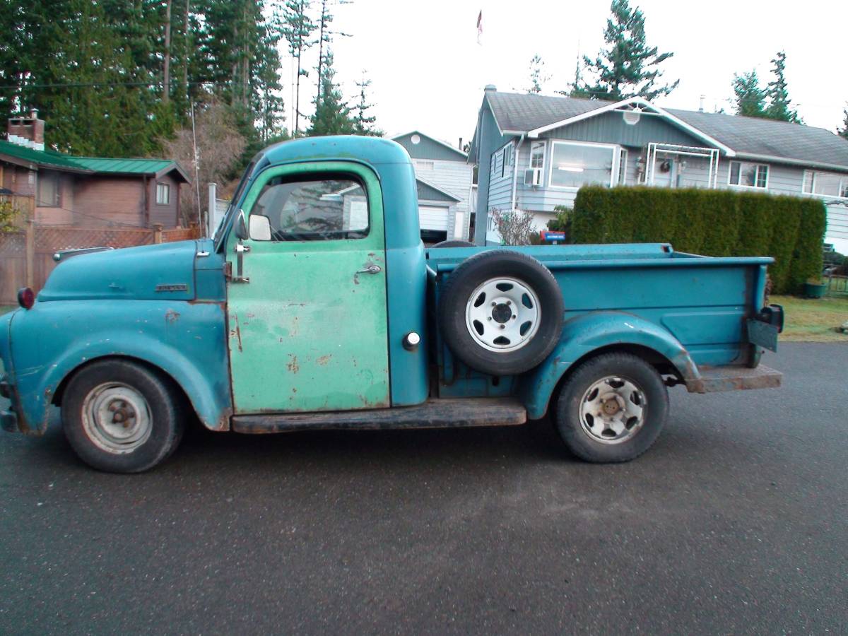 Unknown-Fargo-pick-up-1952-custom-8