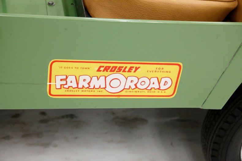 Unknown-Farm-o-road-1952-Green-Camel-Tan-30