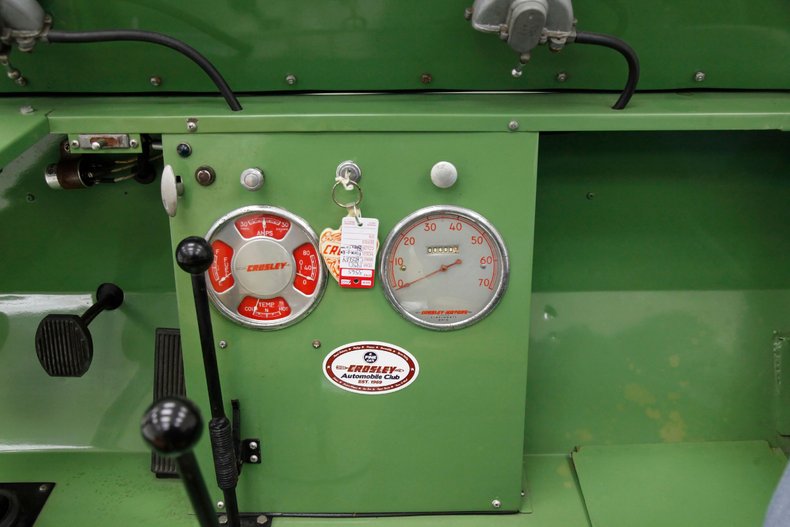 Unknown-Farm-o-road-1952-Green-Camel-Tan-37