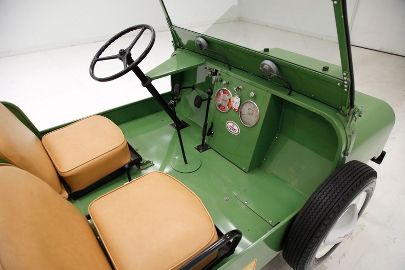 Unknown-Farm-o-road-1952-Green-Camel-Tan-43