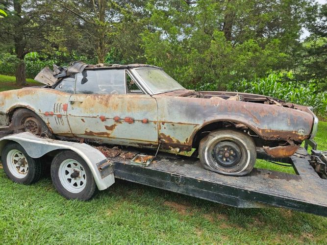 Unknown-Firebird-1967-Burgundy-Black-9