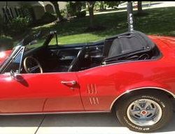 Unknown-Firebird-1967-Red-Black-7
