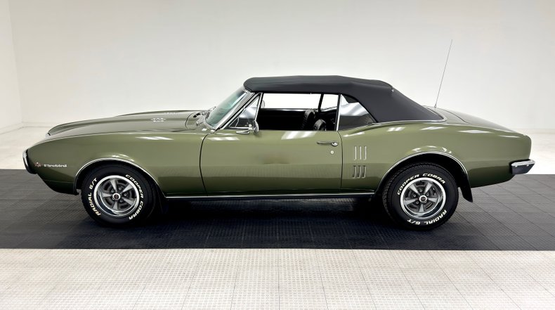 Unknown-Firebird-1967-Verdoro-Green-Black-1