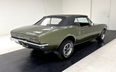 Unknown-Firebird-1967-Verdoro-Green-Black-16