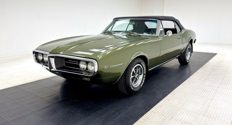 Unknown-Firebird-1967-Verdoro-Green-Black-47
