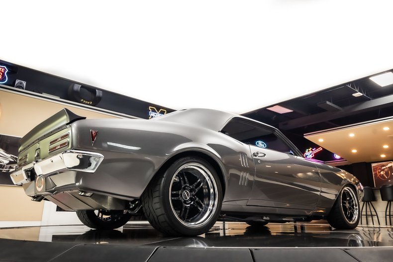 Unknown-Firebird-1968-Gray-Black-ampamp-Gray-18