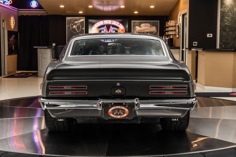 Unknown-Firebird-1968-Gray-Black-ampamp-Gray-29