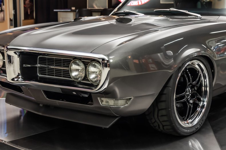 Unknown-Firebird-1968-Gray-Black-ampamp-Gray-44