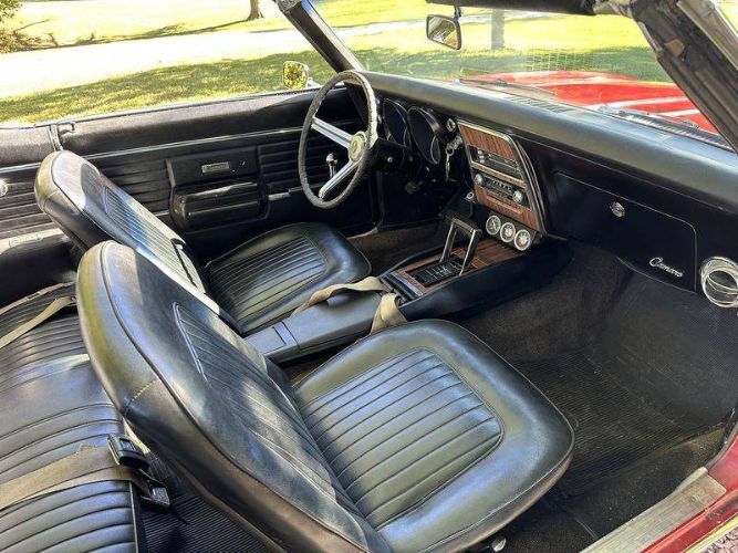 Unknown-Firebird-1968-Matador-RedWhite-To-Black-4
