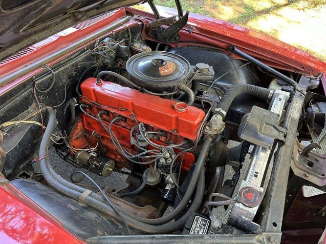 Unknown-Firebird-1968-Matador-RedWhite-To-Black-9