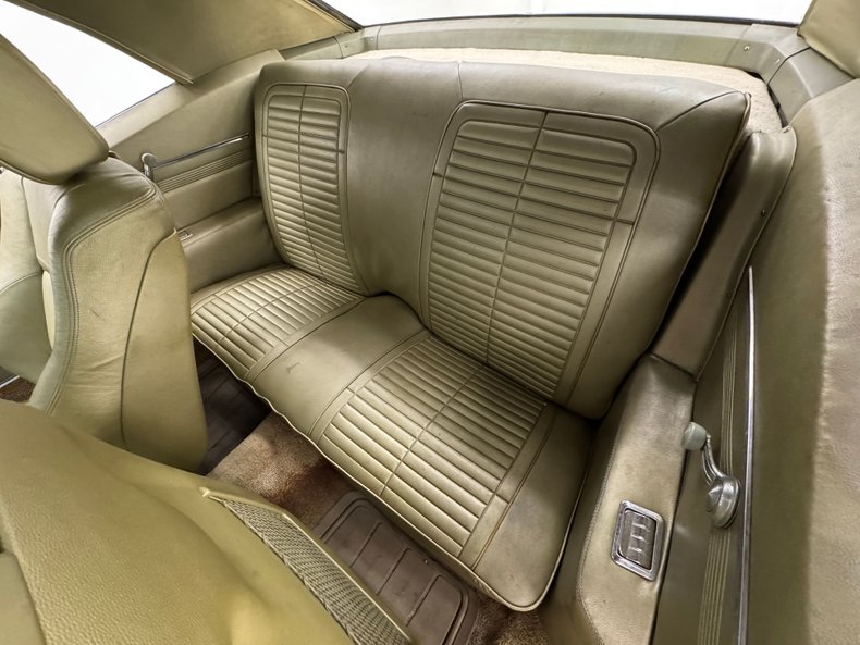 Unknown-Firebird-1968-Primavera-Beige-Light-Green-5