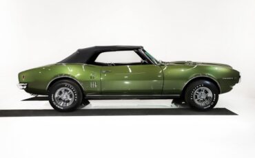 Unknown-Firebird-1968-Verdoro-Green-Black-30