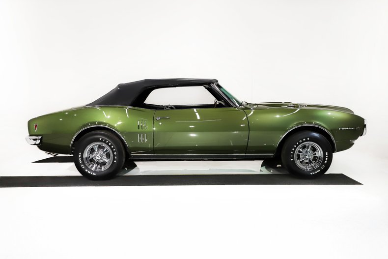 Unknown-Firebird-1968-Verdoro-Green-Black-30