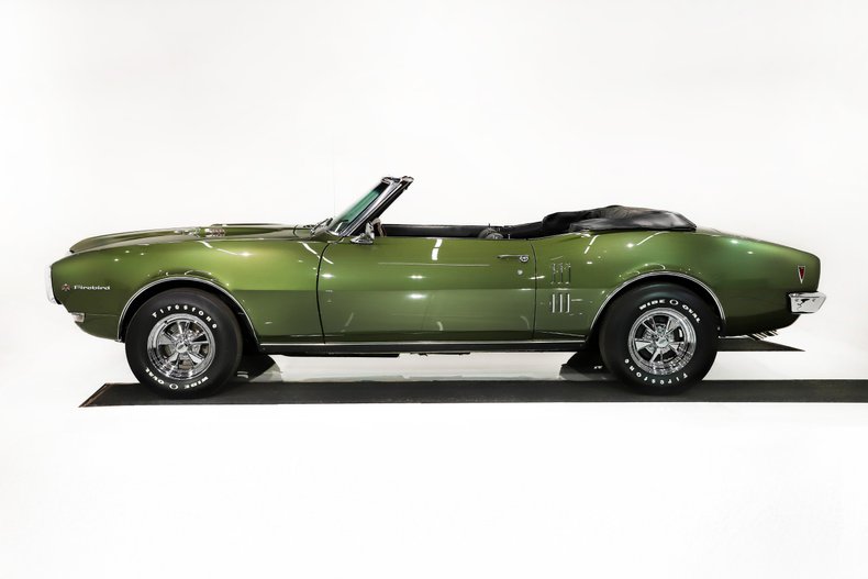 Unknown-Firebird-1968-Verdoro-Green-Black-44