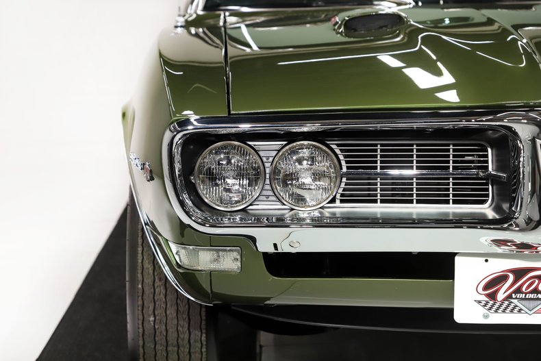 Unknown-Firebird-1968-Verdoro-Green-Black-8