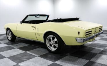 Unknown-Firebird-1968-Yellow-BLACK-6