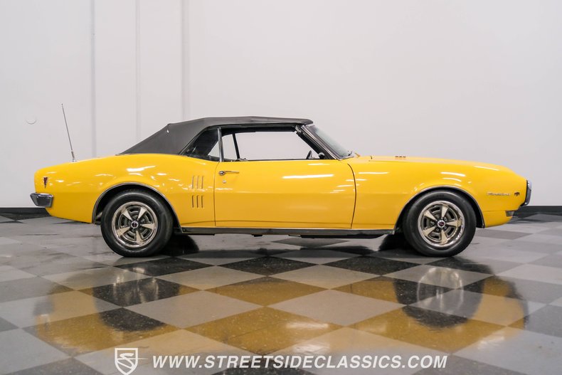 Unknown-Firebird-1968-Yellow-Black-1
