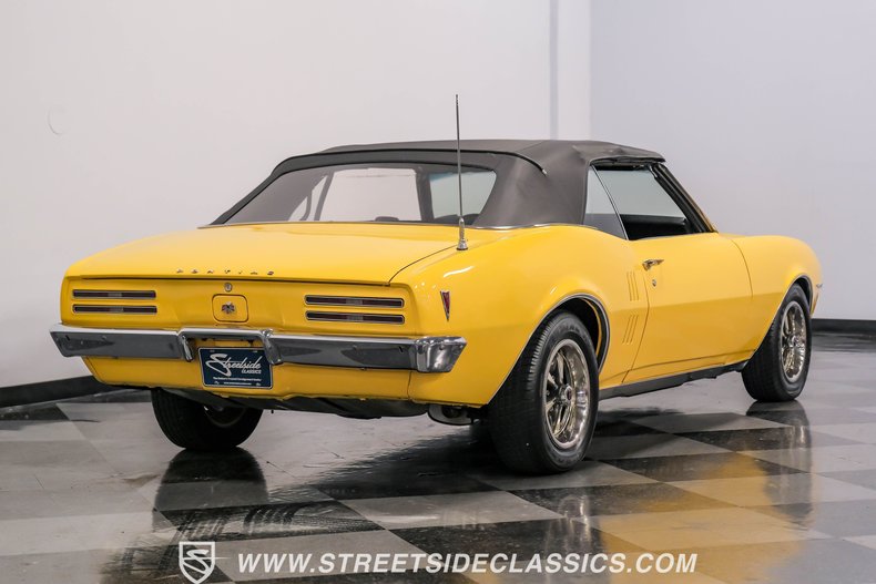 Unknown-Firebird-1968-Yellow-Black-30