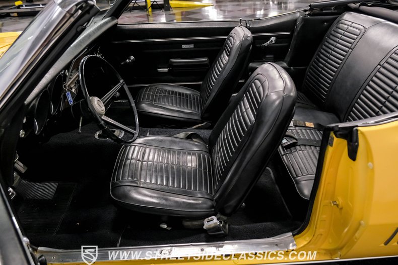 Unknown-Firebird-1968-Yellow-Black-42