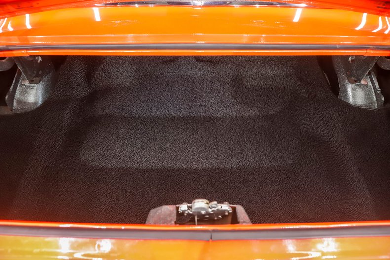 Unknown-Firebird-1969-Hugger-Orange-Black-14