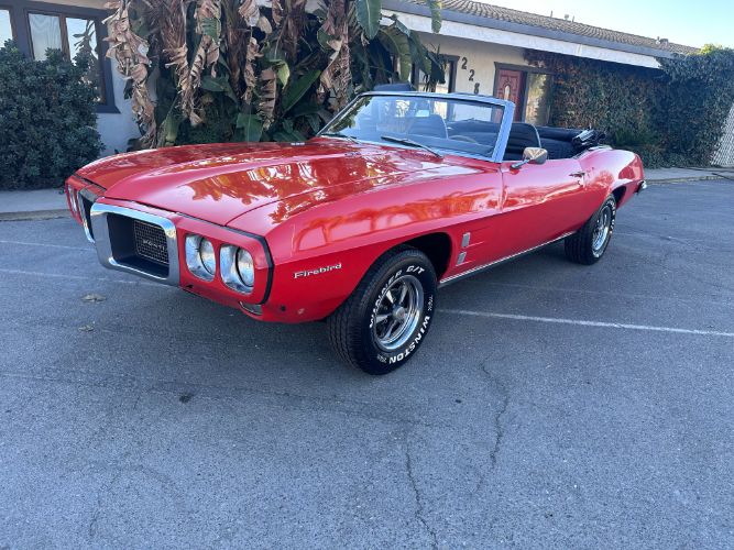 Unknown-Firebird-1969-Orange-Black-8