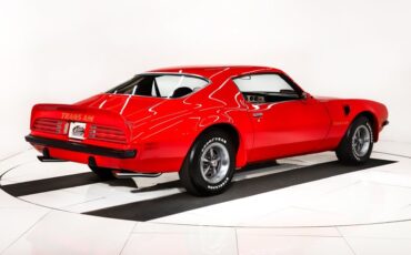 Unknown-Firebird-1974-Buccaneer-Red-Black-30