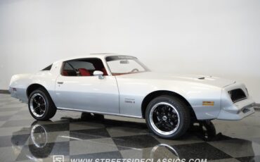 Unknown-Firebird-1977-Silver-Red-24