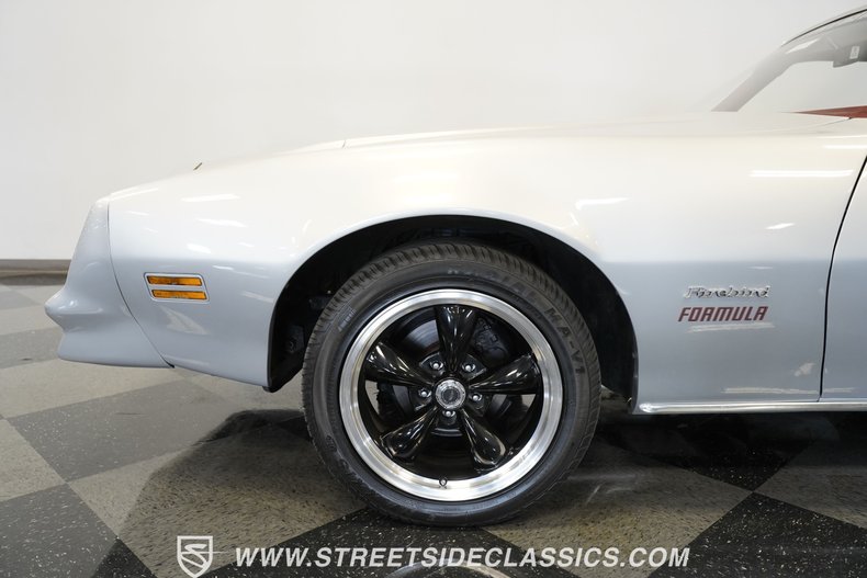 Unknown-Firebird-1977-Silver-Red-6